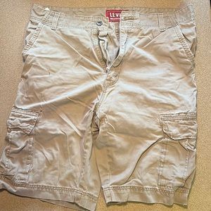 Levi’s Cargo Shorts